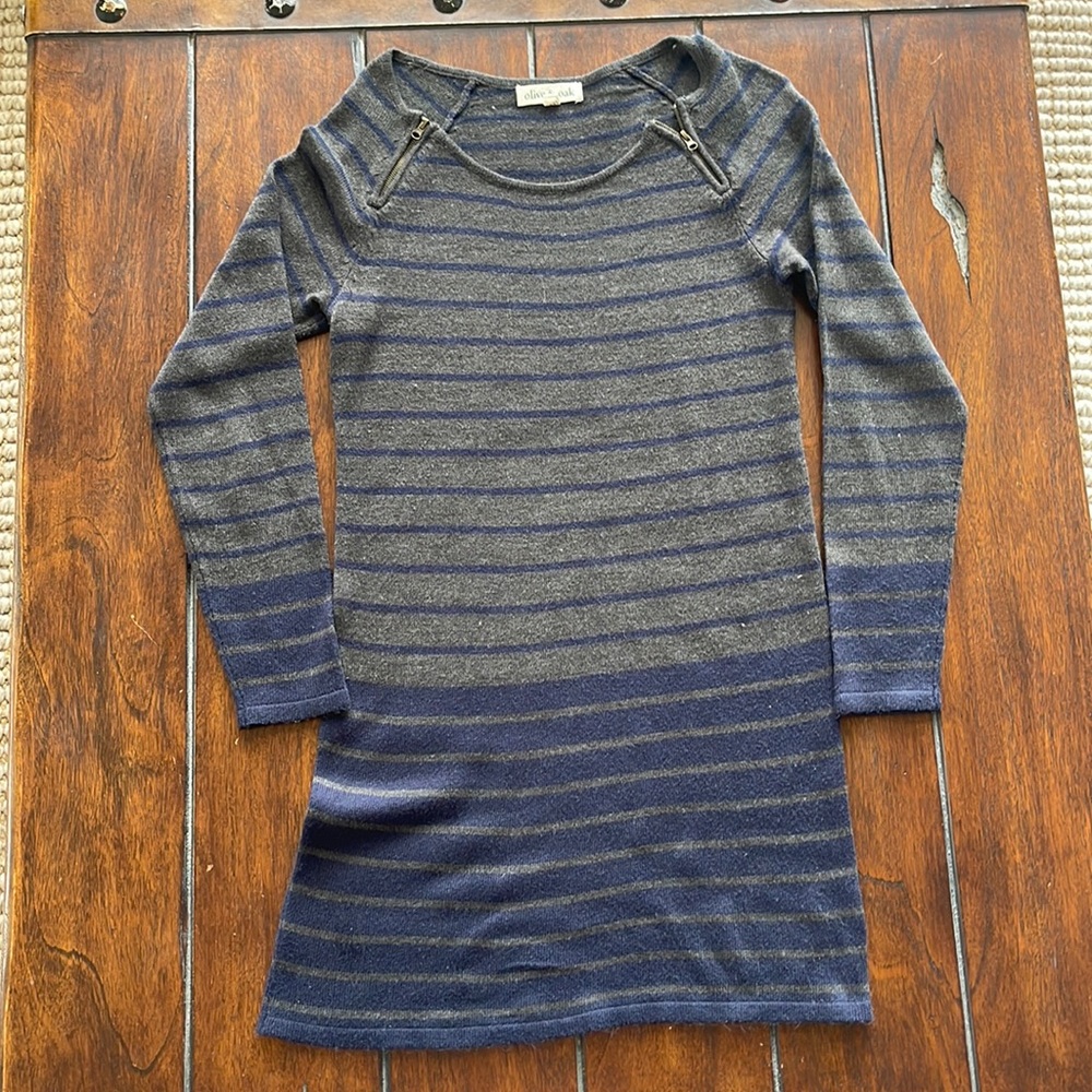 Olive and Oak Dress Size S